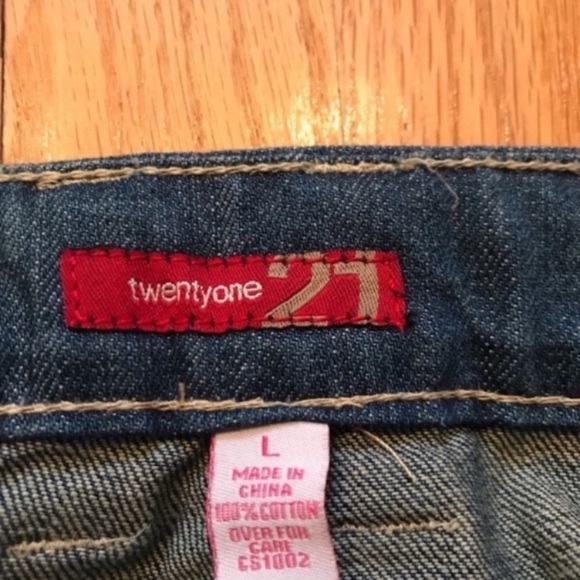 Forever 21 Jean Mini Skirt Size Large - Picture 3 of 3